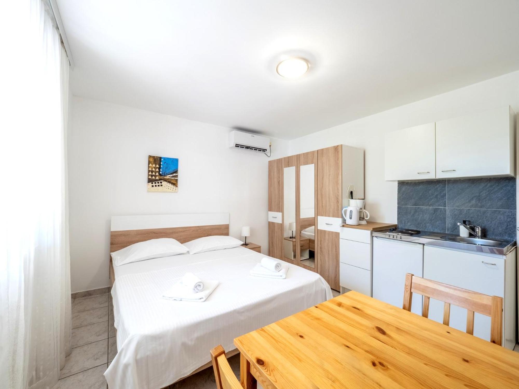Apartments Bianca Baška Екстериор снимка