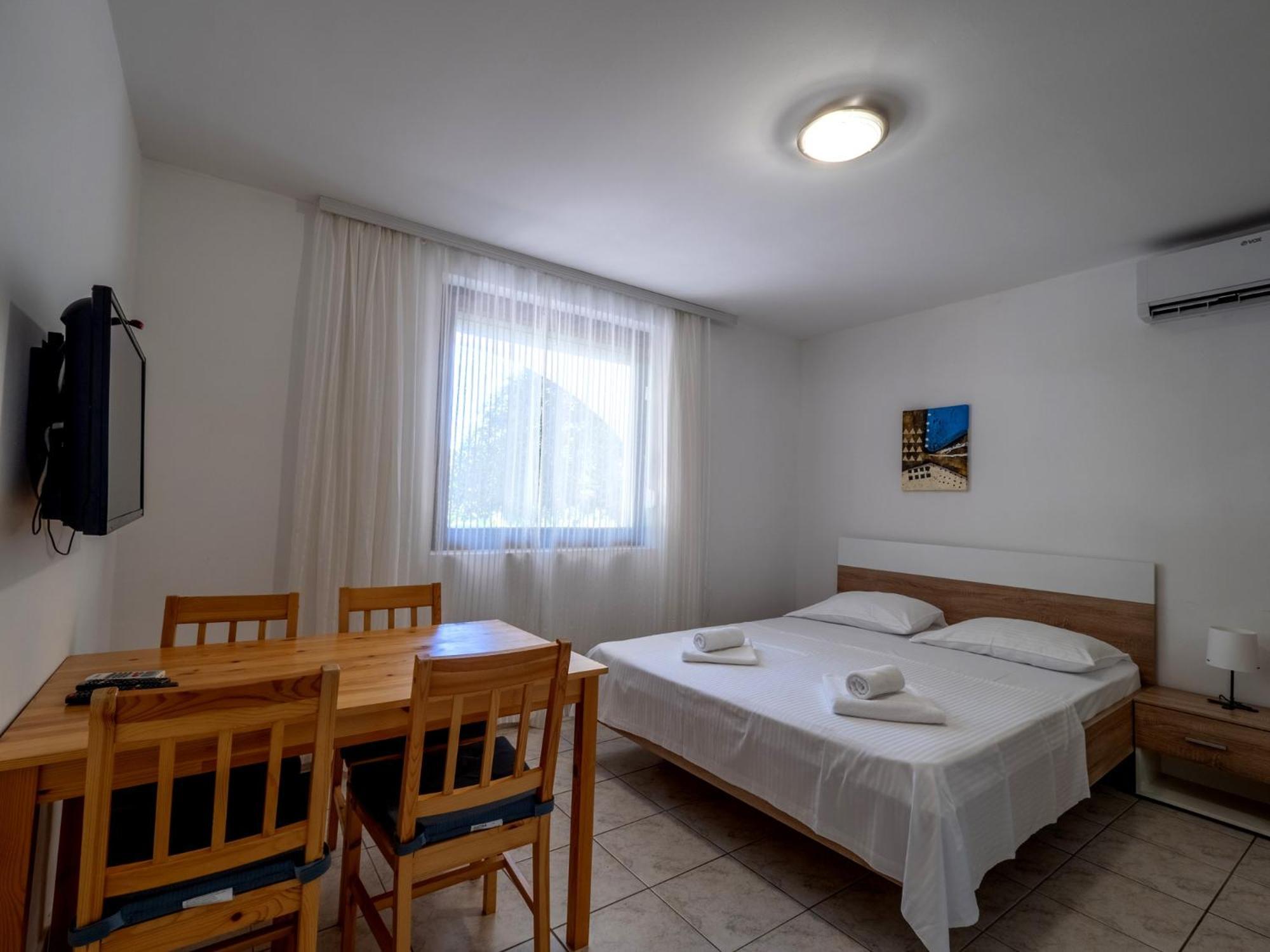 Apartments Bianca Baška Екстериор снимка